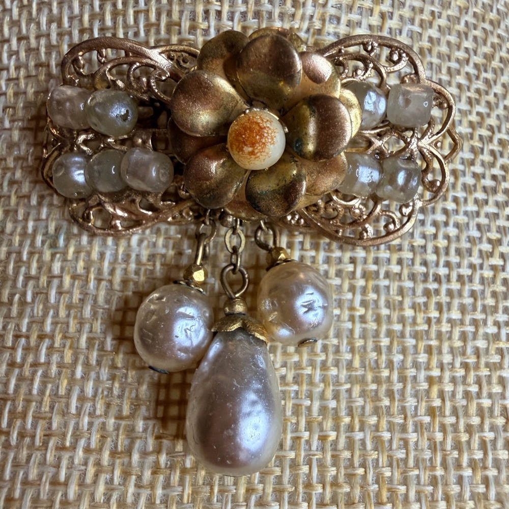 Vintage Miriam Haskell Gold and Pearl Brooch